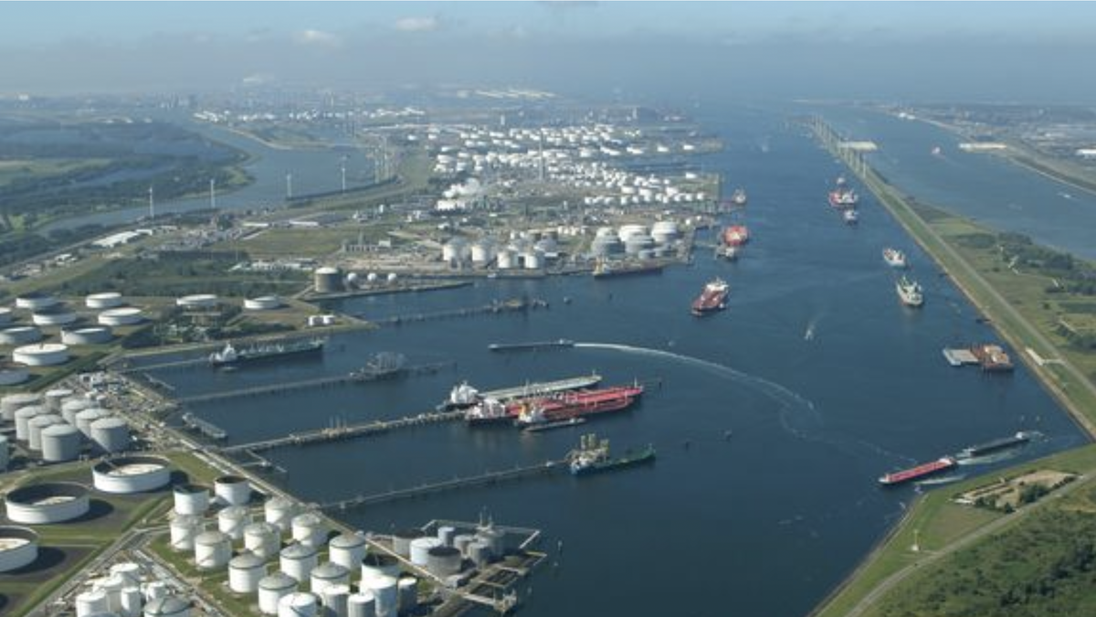 Port of Rotterdam-led project to supply fuel cells for inland and coastal shipping